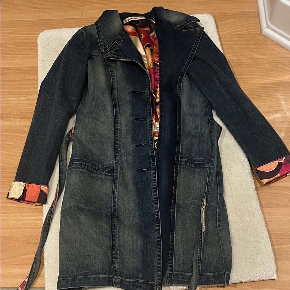 Stylish Denim Trench Coat with Colorful Lining